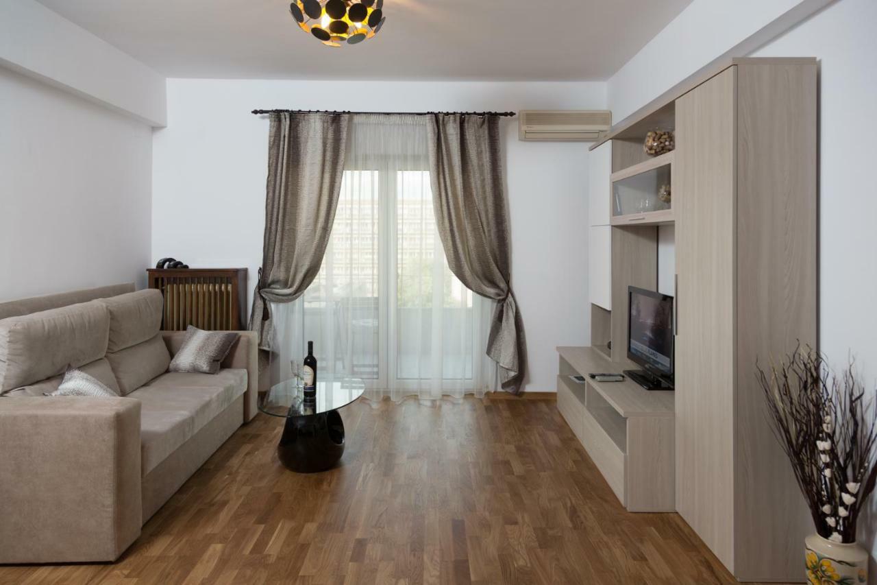 Central Luxury Flat With Terrace - Adela Accommodation - Ideal For Long Stays Букурещ Екстериор снимка