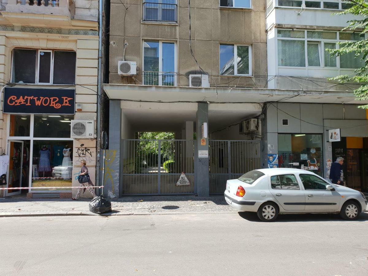 Central Luxury Flat With Terrace - Adela Accommodation - Ideal For Long Stays Букурещ Екстериор снимка
