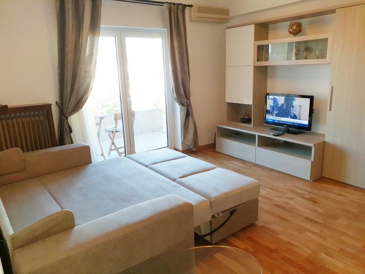 Central Luxury Flat With Terrace - Adela Accommodation - Ideal For Long Stays Букурещ Екстериор снимка